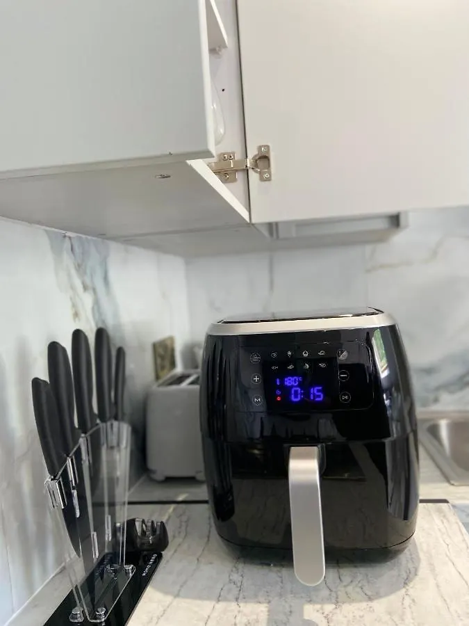 Apartment In Stepney Green Londyn